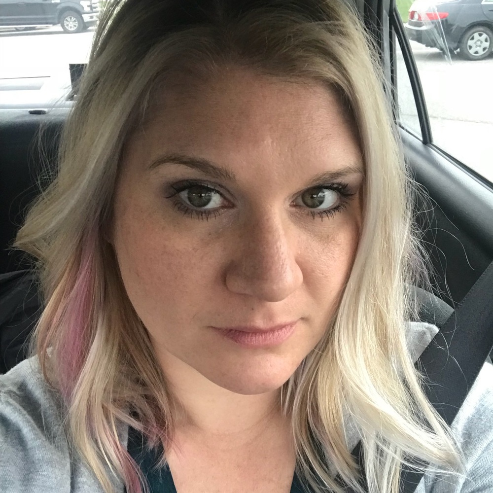 Meet your Posher, Janelle